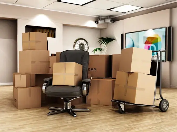 Gepackte Kartons für den Firmenumzug